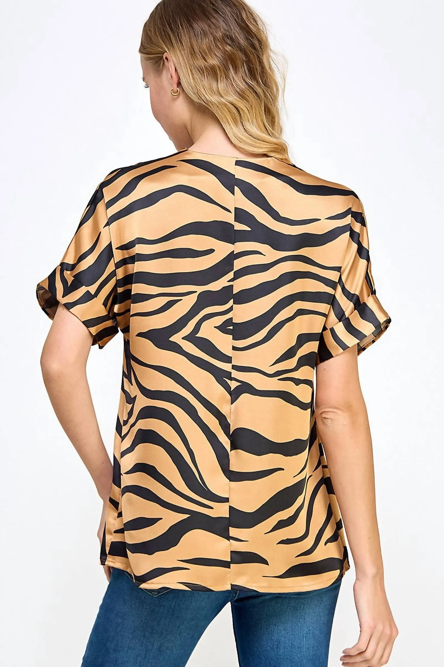 2 Hearts Apparel - Tiger Print Satin Top