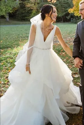 Modern Layers Skirt Ball Gown Bridal Dress with V-neckline
